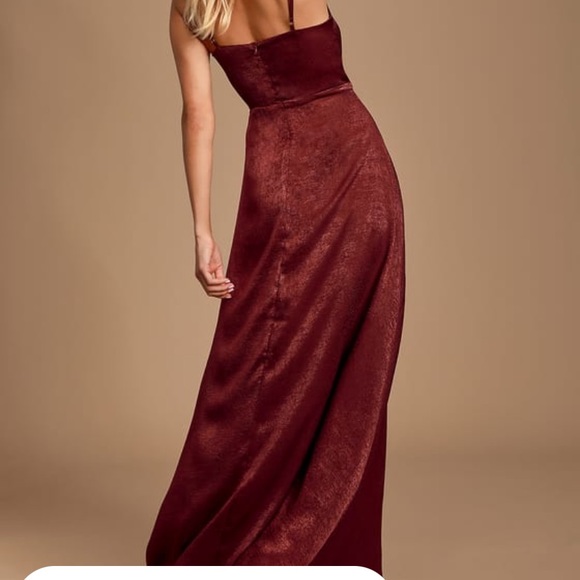 Lulu’s Constantine Burgundy Satin Maxi - Picture 3 of 12